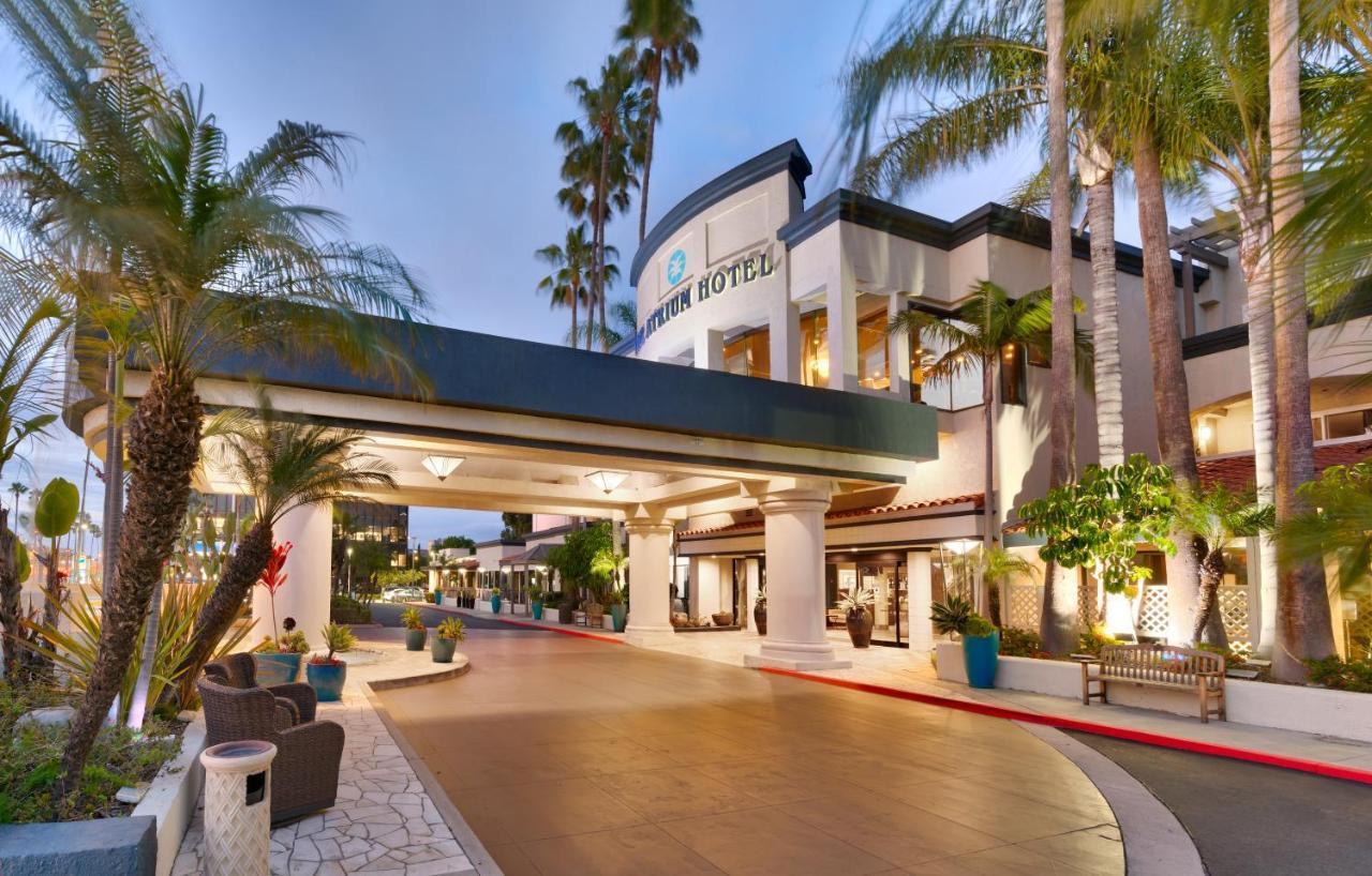 Atrium Hotel Orange County Irvine Exteriör bild