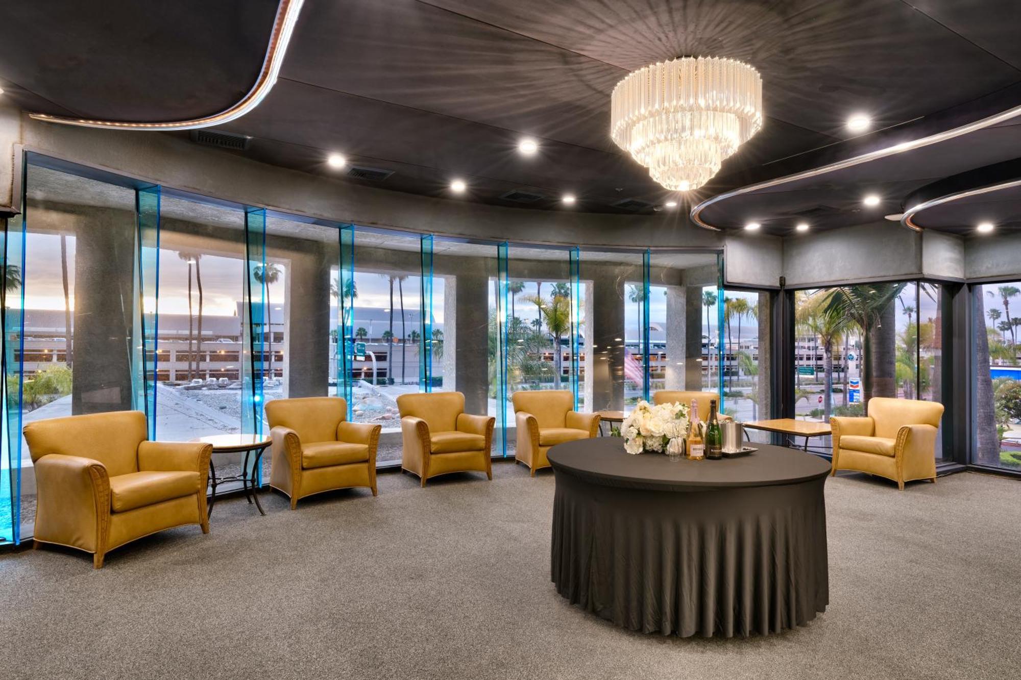 Atrium Hotel Orange County Irvine Exteriör bild