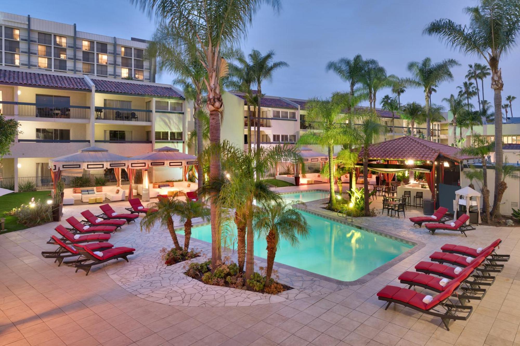 Atrium Hotel Orange County Irvine Exteriör bild